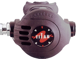 Titan - II stopień Firma - Aqualung