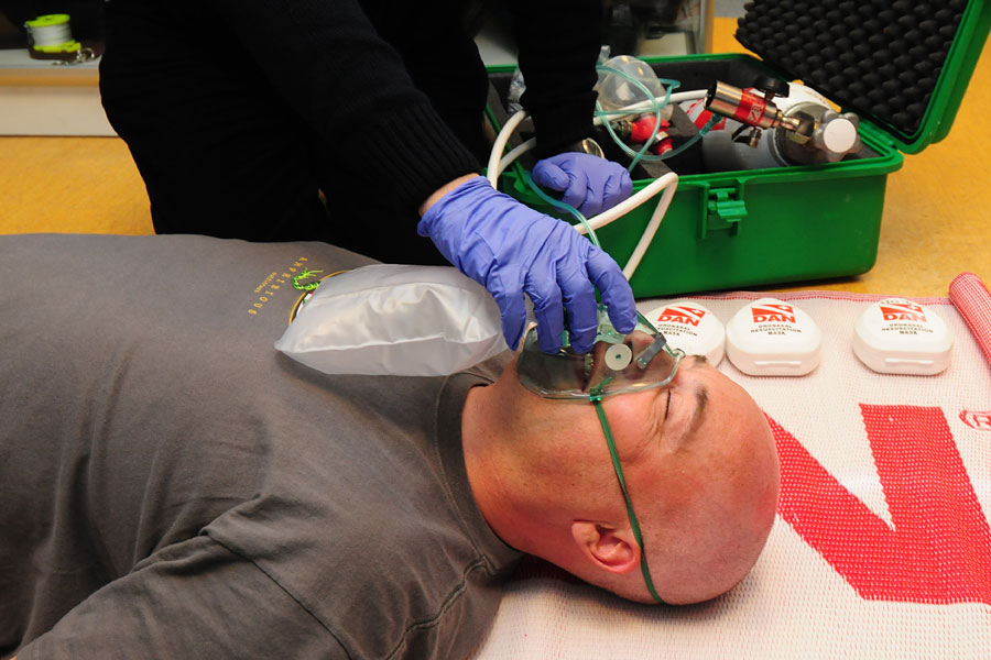 Kurs DAN Oxygen Provider - Ratownik Tlenowy DAN